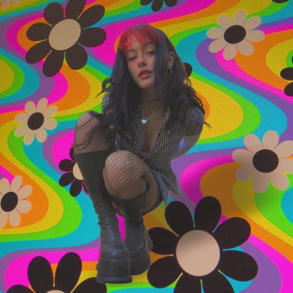 Meet your Posher, Mia